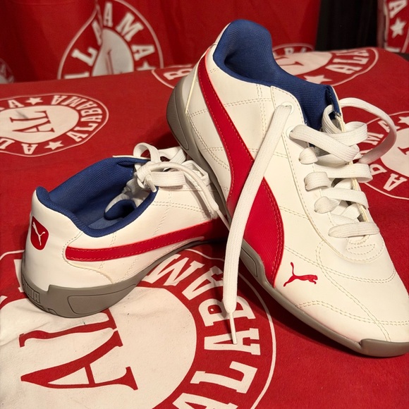 Puma Men's White, Red, and Blue Sneakers - Picture 2 of 5